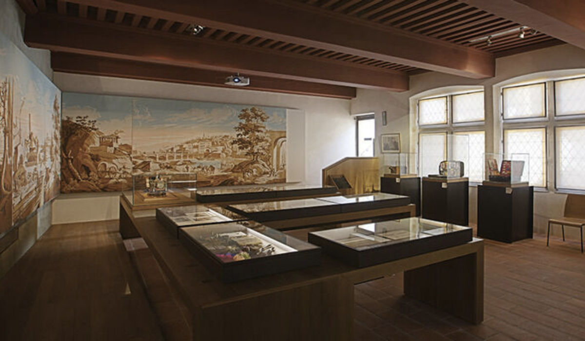 Imagem do interior do Museu Gadagne-Lyon-França
