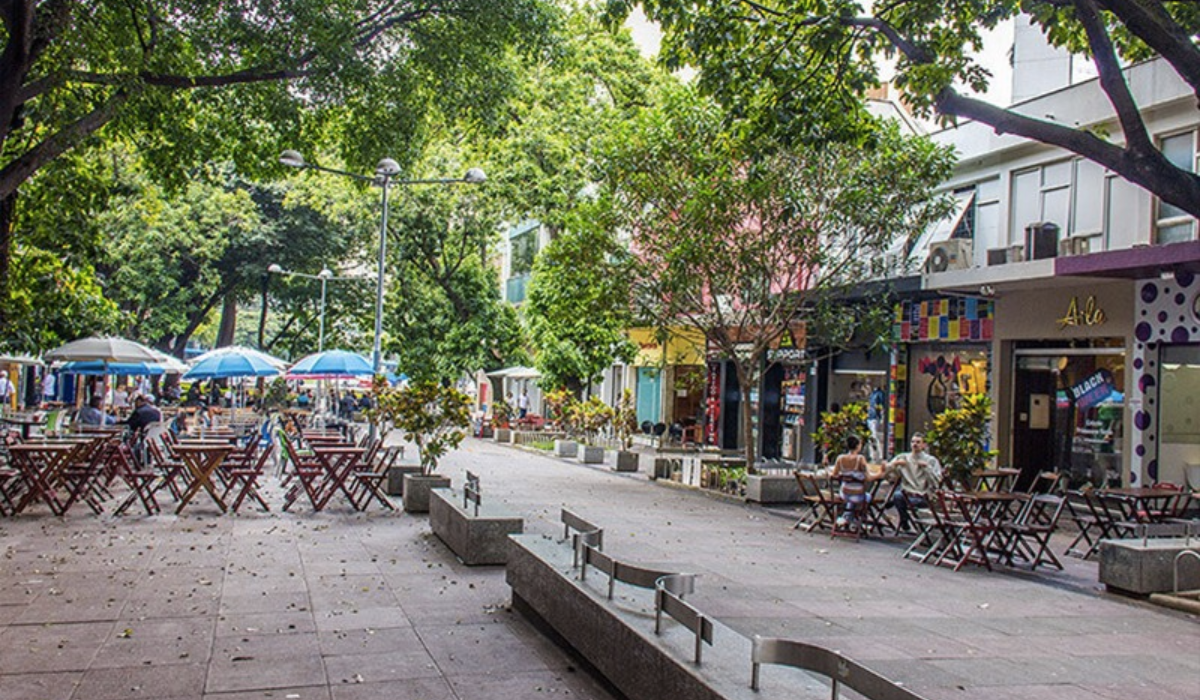 Praça da Savassi-BH